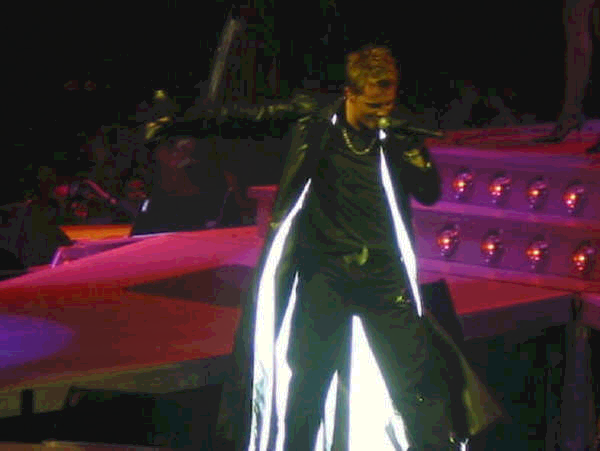 nicky-live-holland-2002-tour.jpg